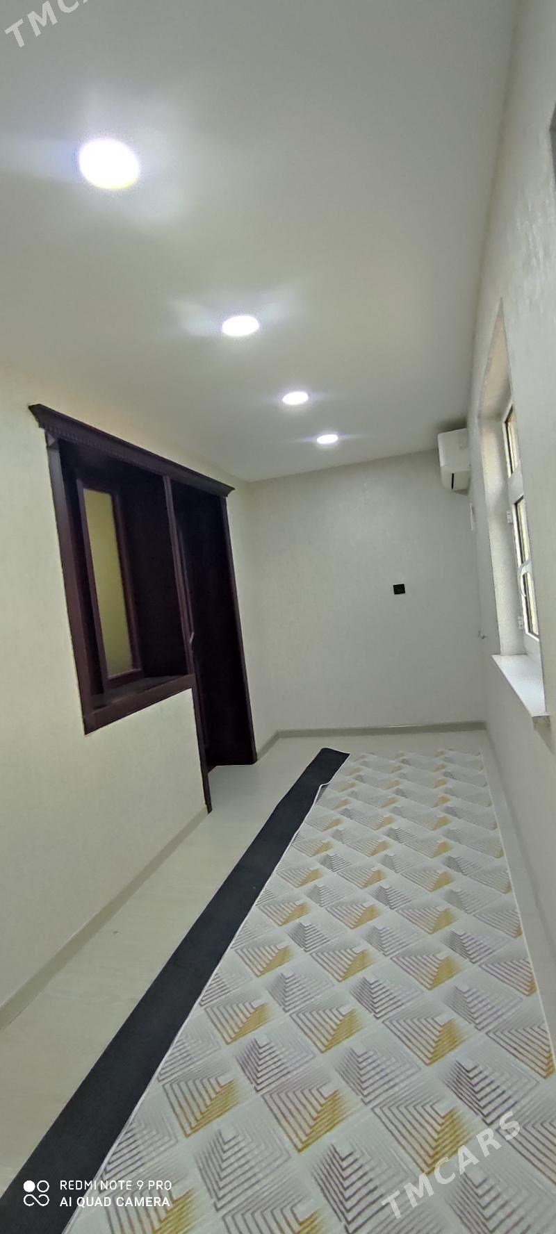 10 Mkr 2 kom 2 Wyhytly 1 etaj - 10 мкр - img 8