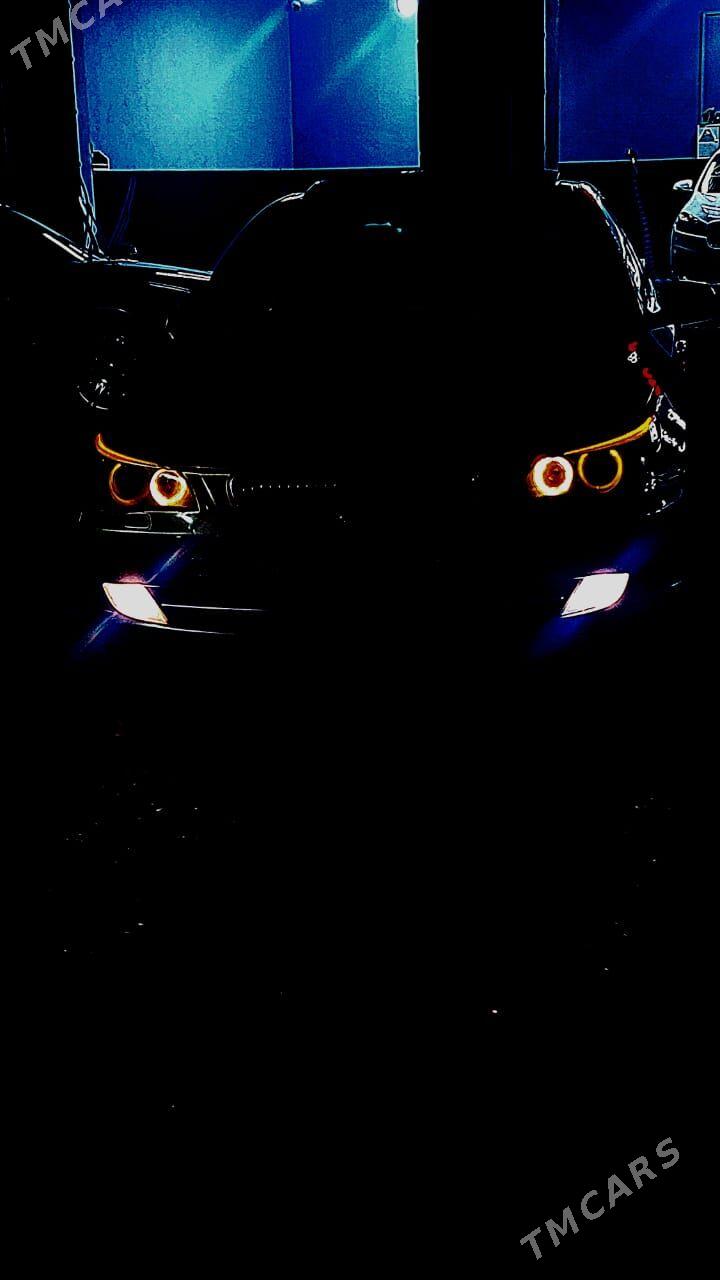 BMW E60 2009 - 180 000 TMT - Mary - img 1