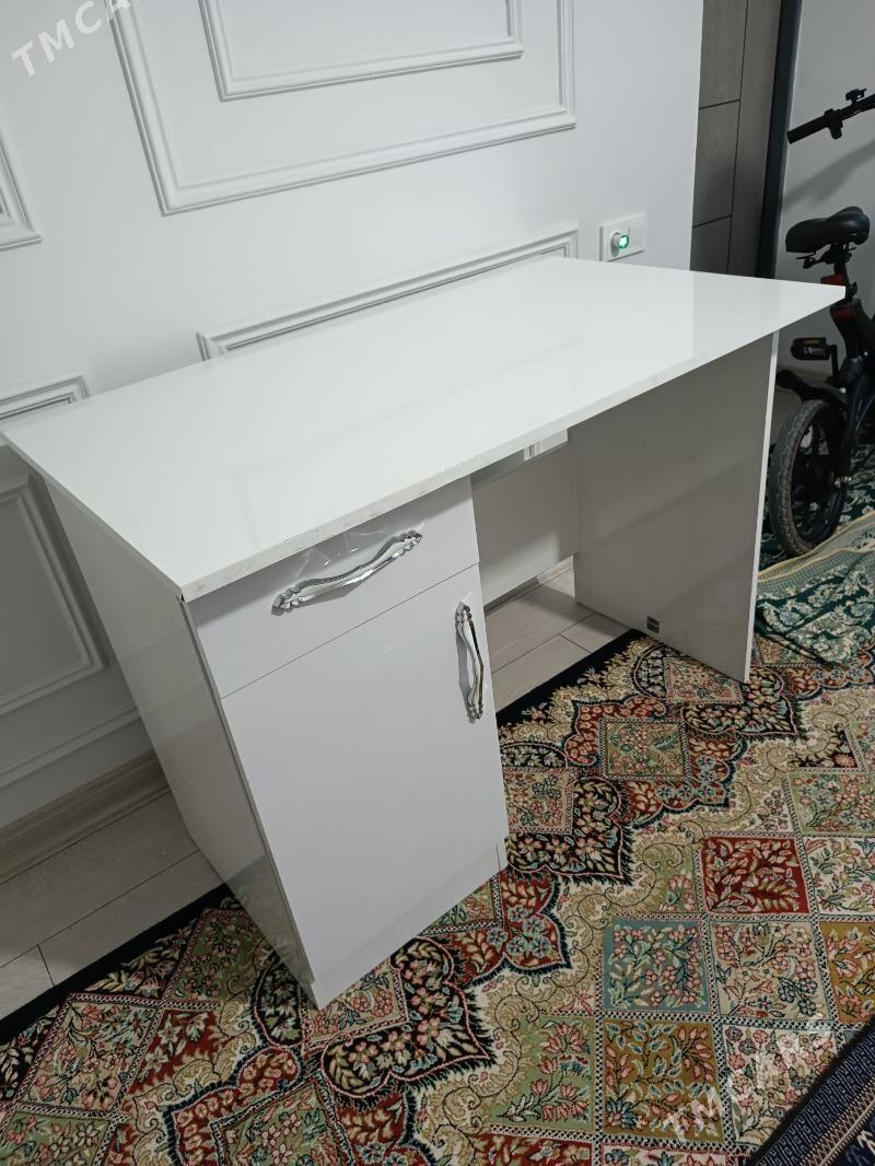 Pisminni Stol - Balkanabat - img 2