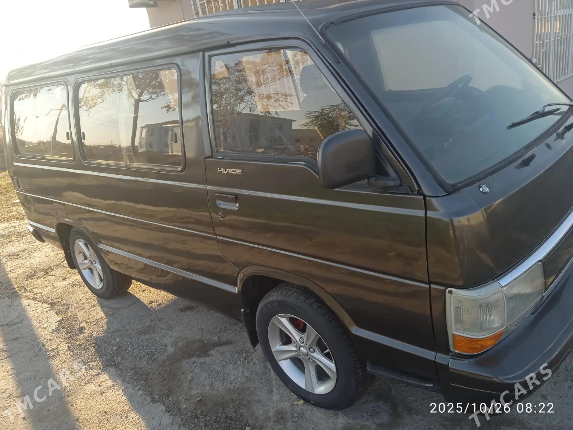 Toyota Hiace 1990 - 72 000 TMT - Farap - img 3