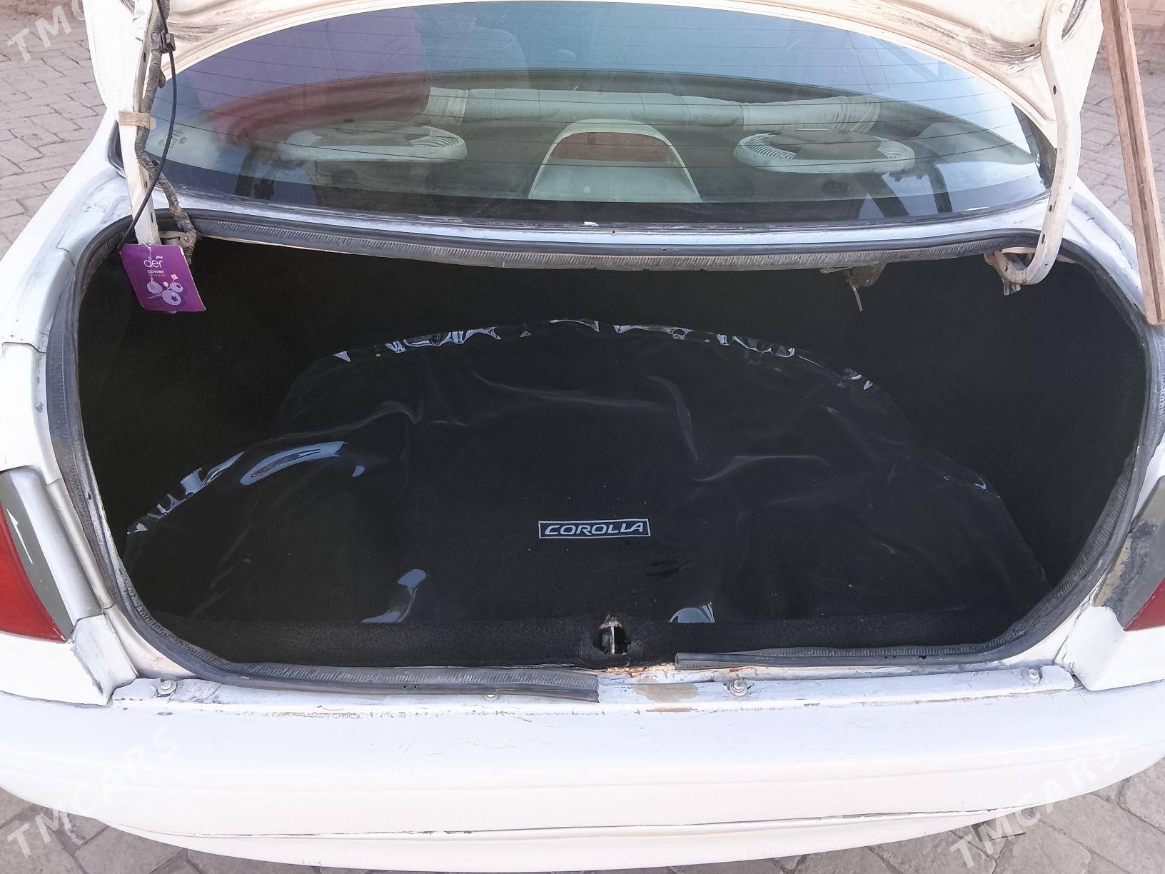 Toyota Corolla 2000 - 65 000 TMT - Керки - img 1