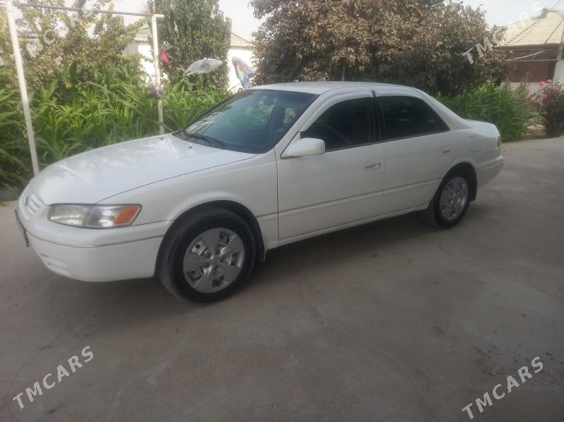Toyota Camry 1997 - 135 000 TMT - Köşi - img 3