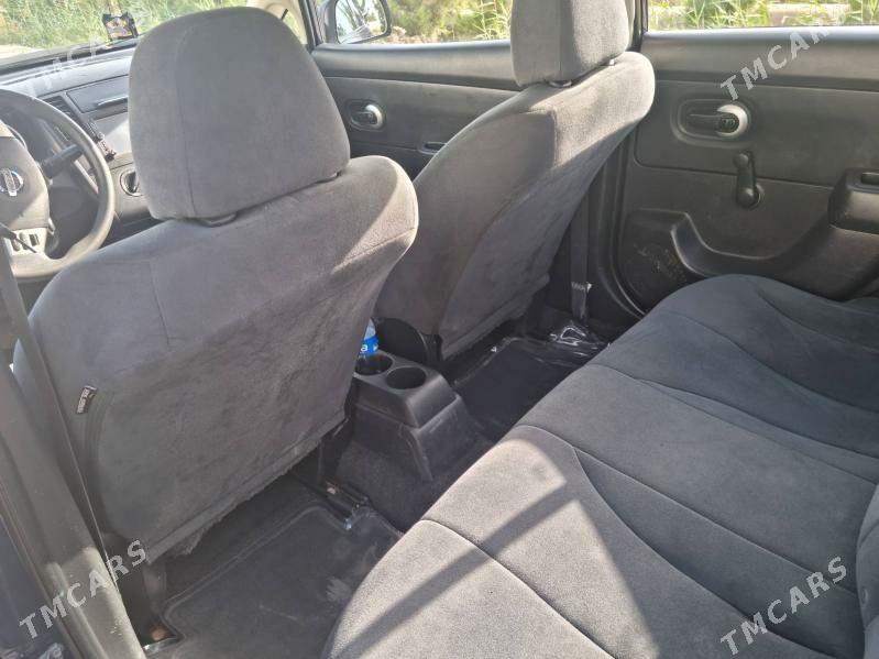 Nissan Versa 2010 - 125 000 TMT - Мары - img 5