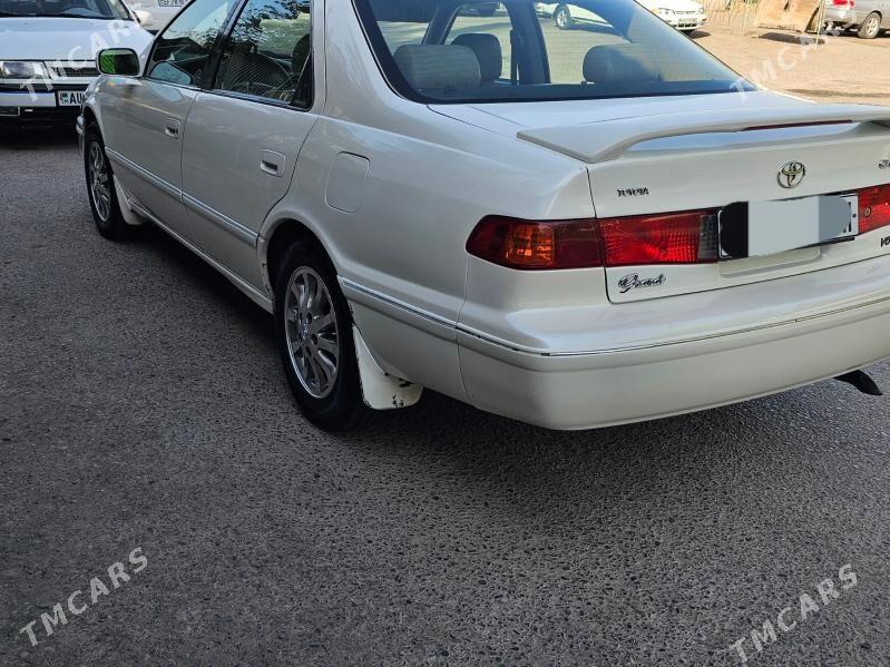 Toyota Camry 1999 - 125 000 TMT - Мары - img 1