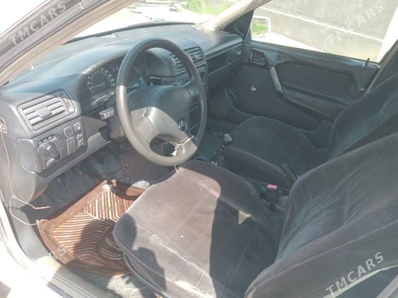 Opel Vectra 1991 - 35 000 TMT - Murgap - img 2
