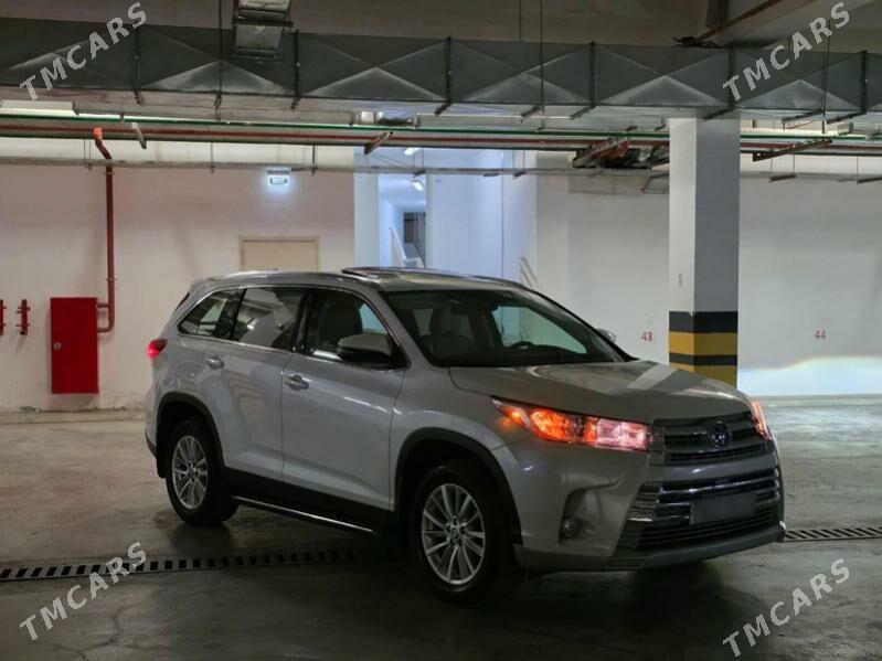 Toyota Highlander 2020 - 516 000 TMT - ул. Подвойского (Битарап Туркменистан шаёлы) - img 1
