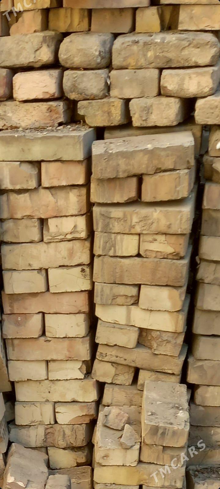 кирпичи - Aşgabat - img 3