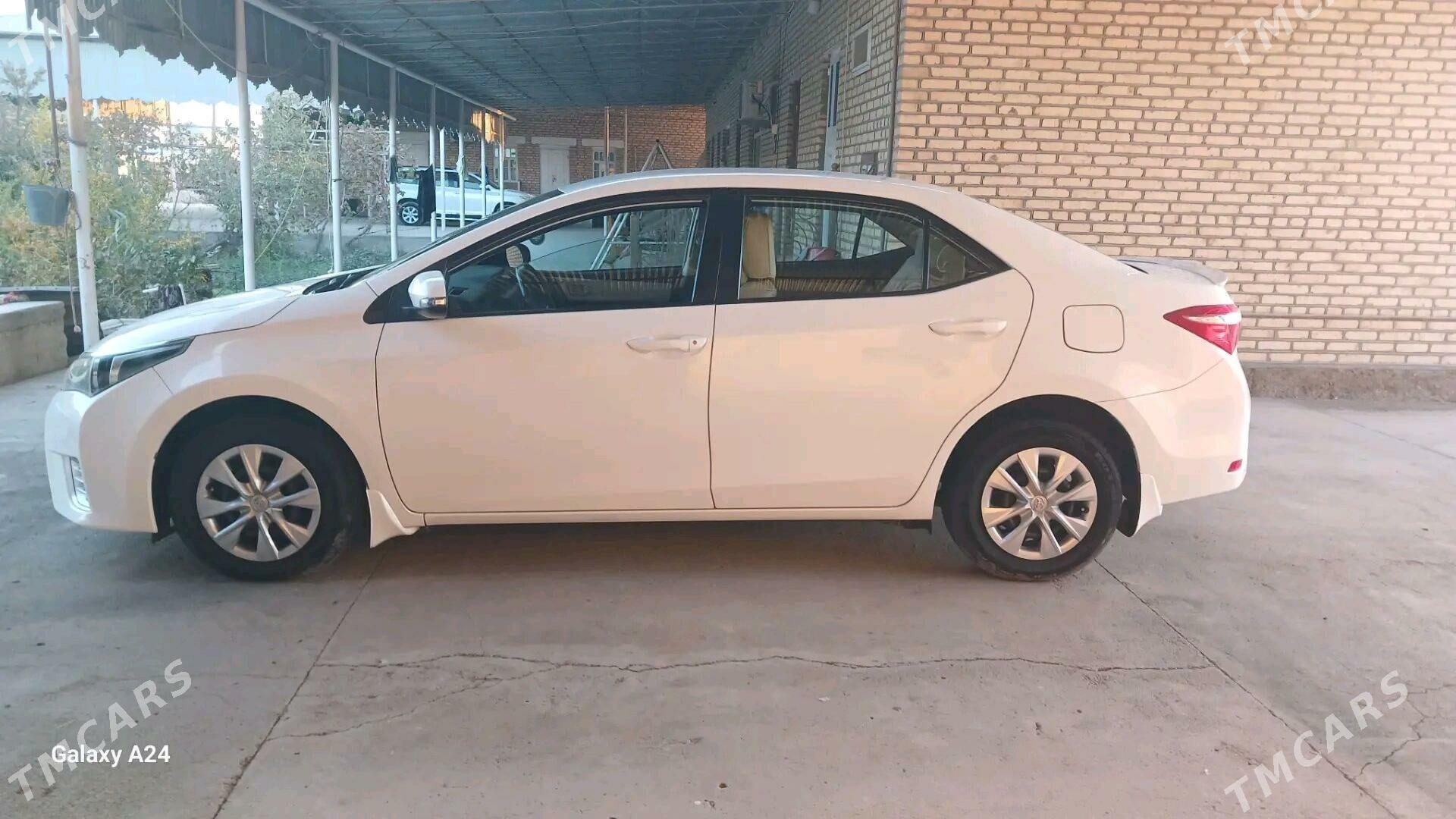 Toyota Corolla 2016 - 190 000 TMT - Мары - img 4