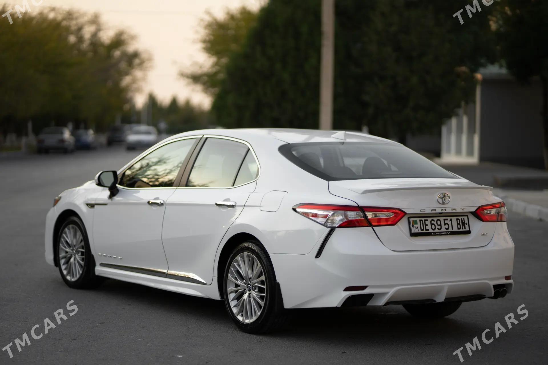 Toyota Camry 2020 - 330 000 TMT - Balkanabat - img 1