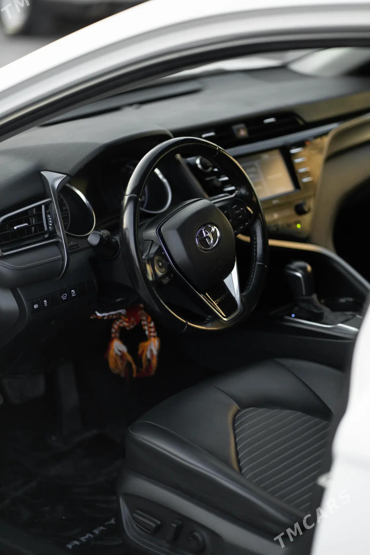 Toyota Camry 2020 - 330 000 TMT - Balkanabat - img 3
