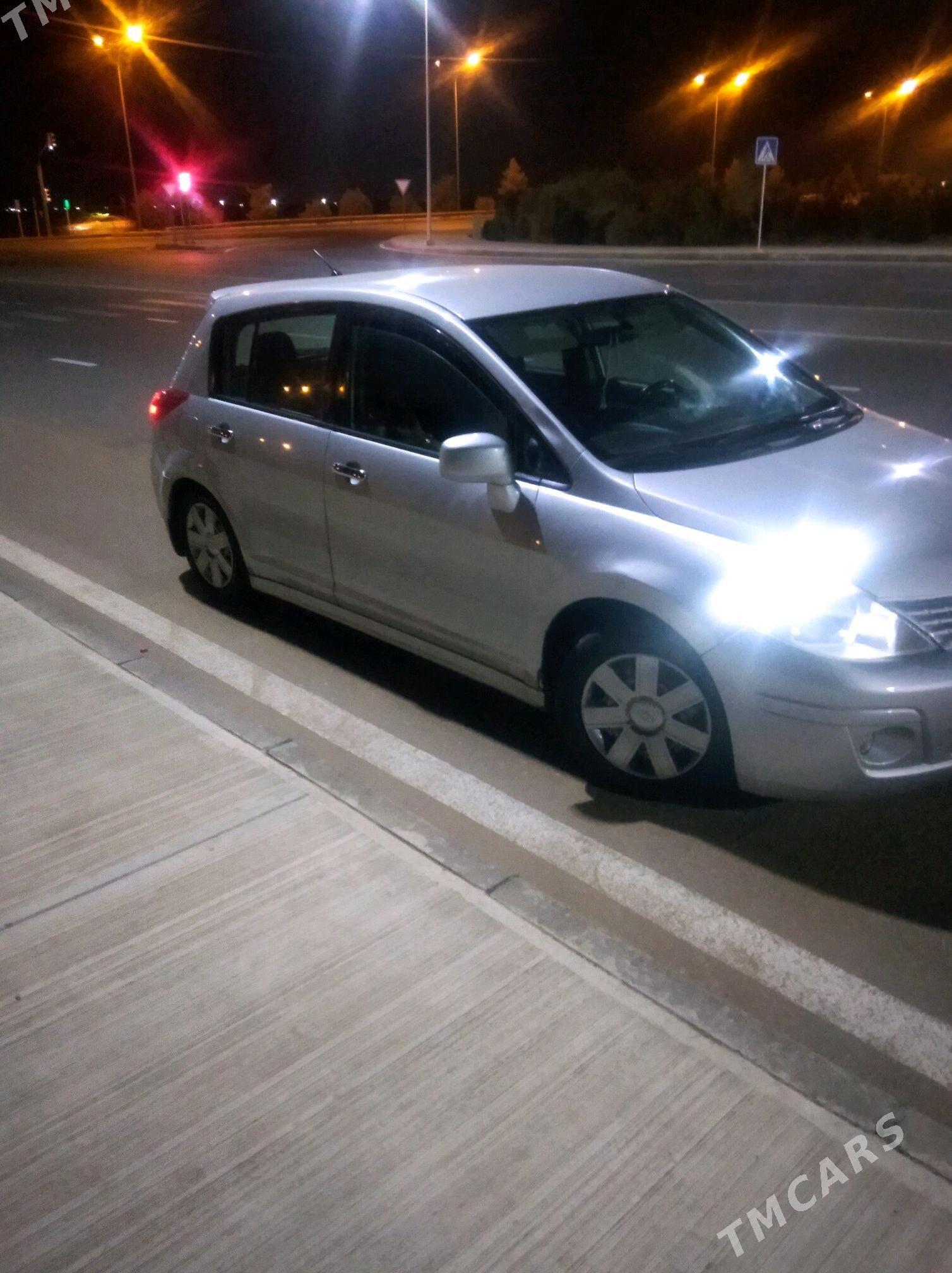 Nissan Versa 2011 - 110 000 TMT - Арчабиль шаёлы - img 1