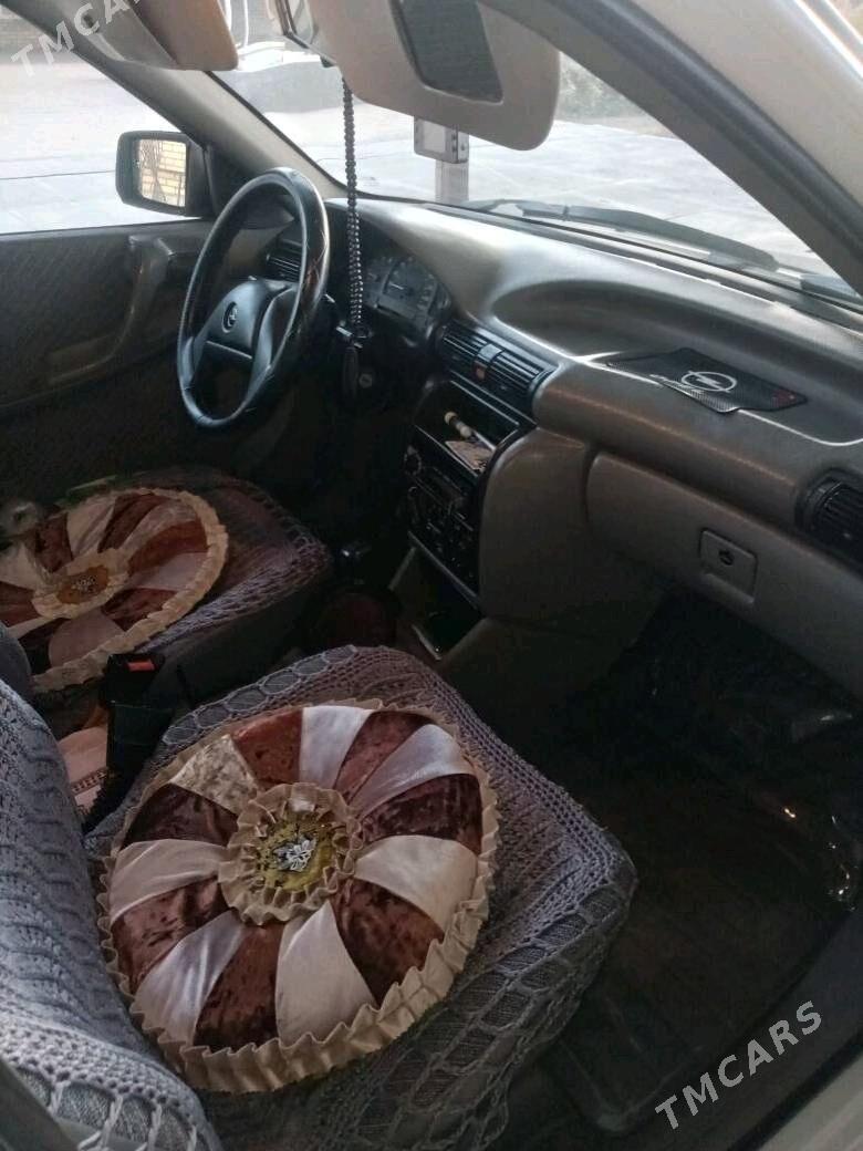 Opel Astra 1993 - 57 000 TMT - Mary - img 6