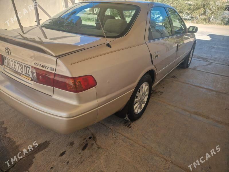 Toyota Camry 2001 - 170 000 TMT - Gurbansoltan Eje - img 4