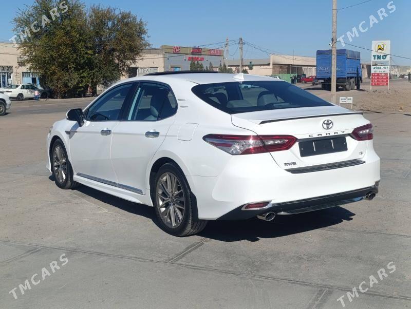 Toyota Camry 2021 - 320 000 TMT - Губадаг - img 4