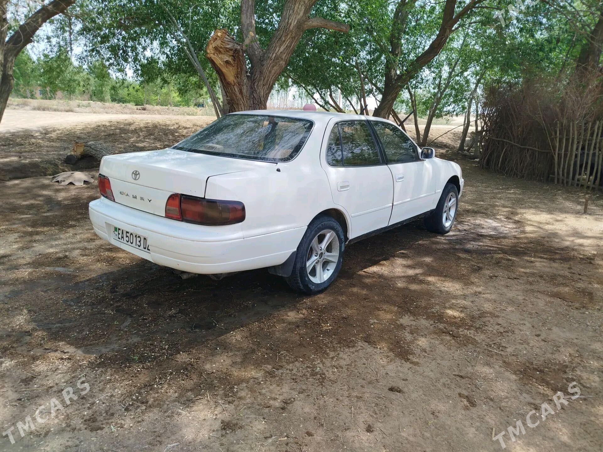 Toyota Camry 1994 - 100 000 TMT - Türkmenbaşy etr. - img 9