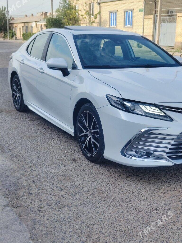 Toyota Camry 2021 - 320 000 TMT - Baýramaly - img 4