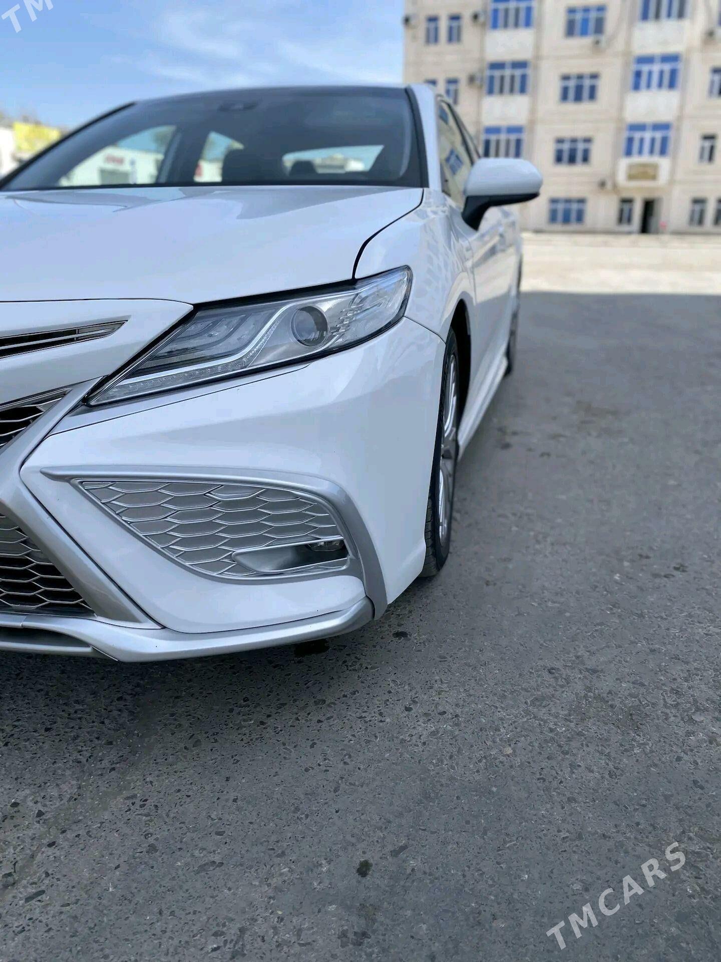 Toyota Camry 2020 - 300 000 TMT - Туркменабат - img 3