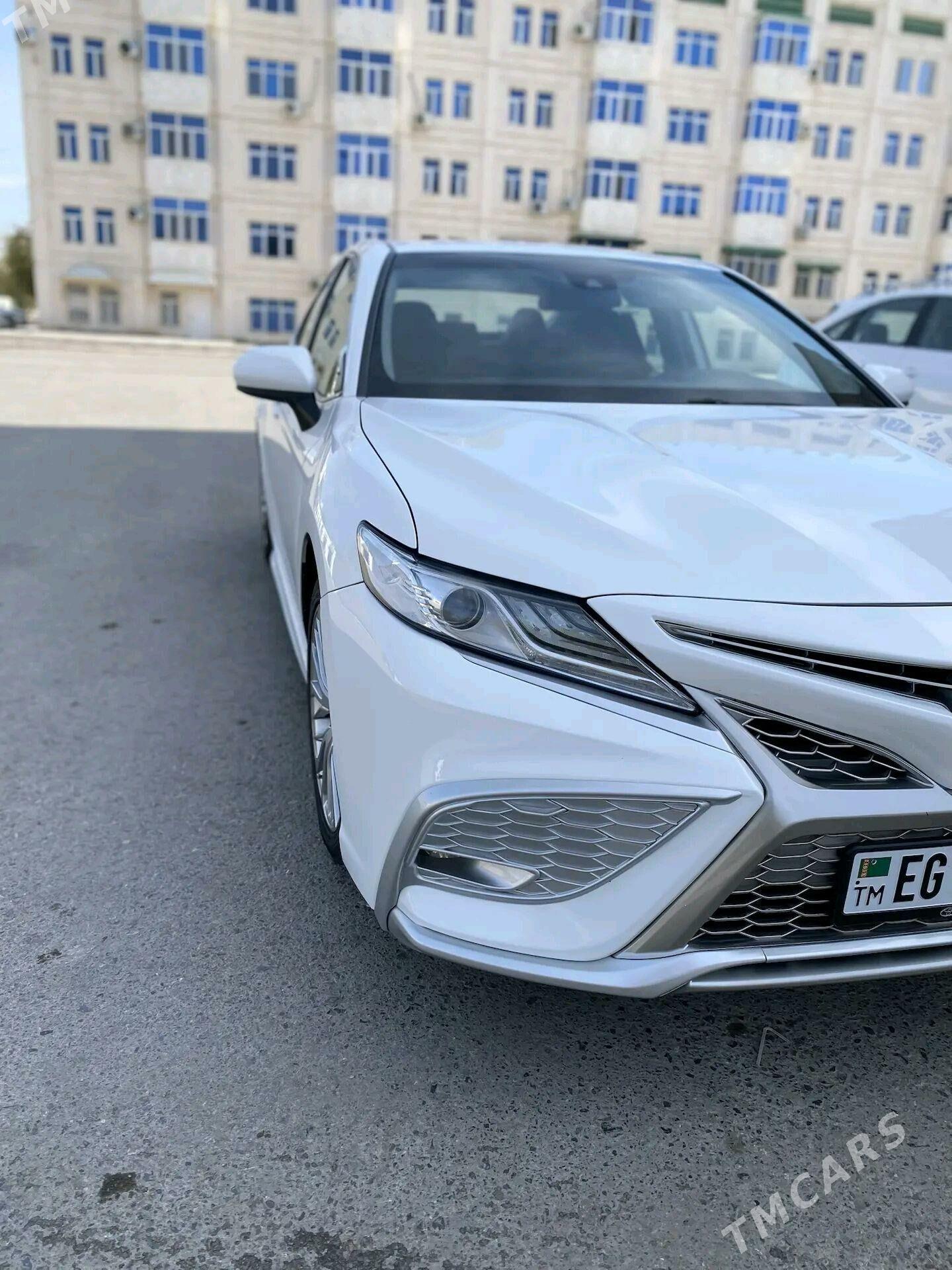 Toyota Camry 2020 - 300 000 TMT - Туркменабат - img 2