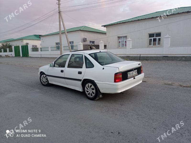Opel Vectra 1992 - 29 000 TMT - Кака - img 2