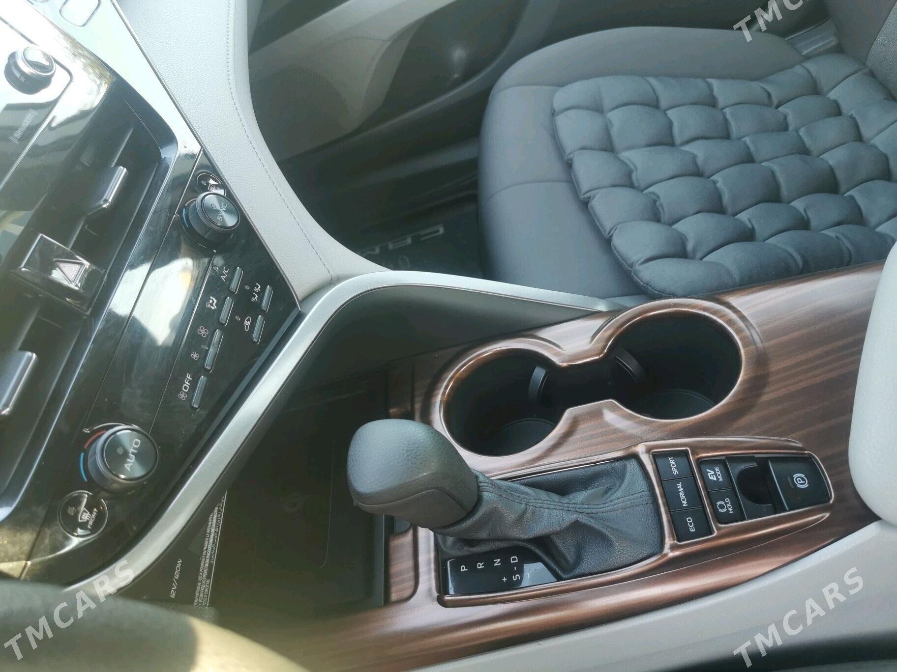Toyota Camry Hybrid 2021 - 360 000 TMT - Türkmenabat - img 9