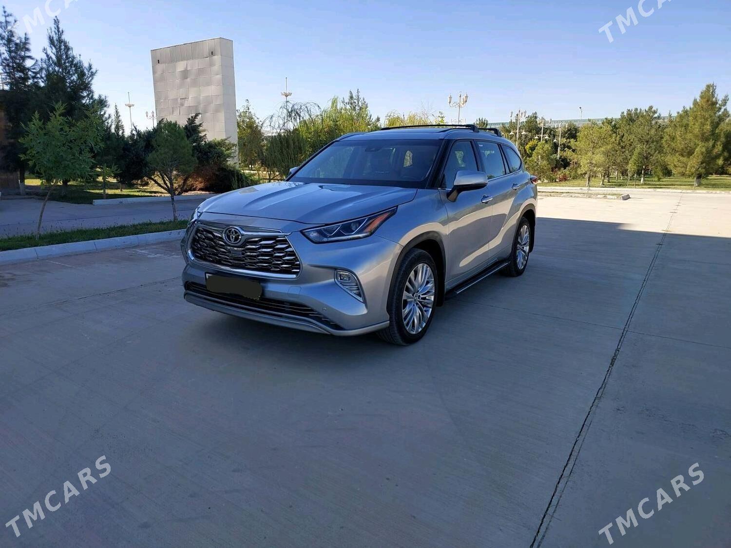 Toyota Highlander 2021 - 600 000 TMT - Türkmenabat - img 3