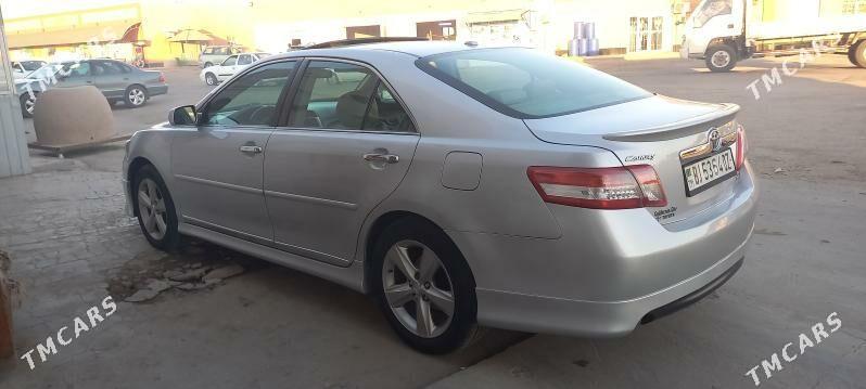 Toyota Camry 2010 - 230 000 TMT - Дашогуз - img 6