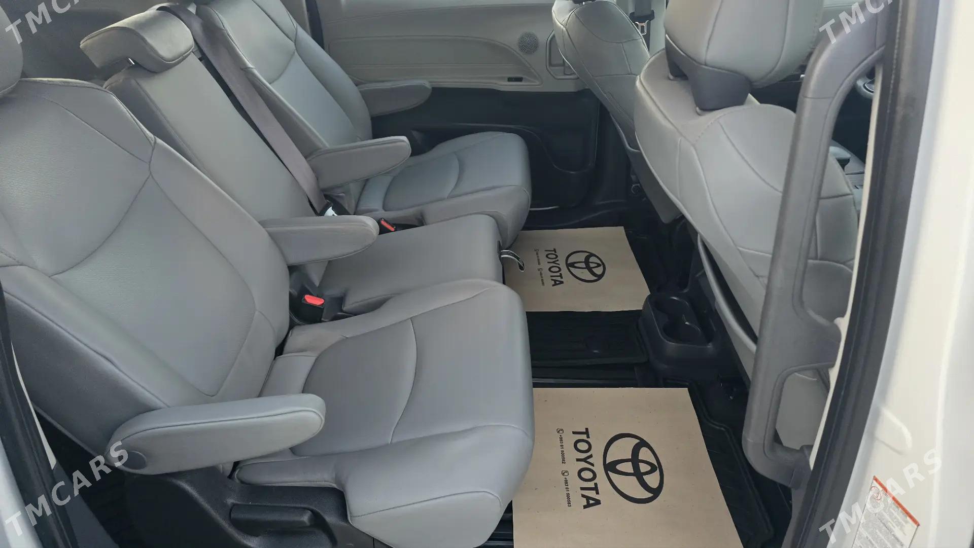 Toyota Sienna 2022 - 460 000 TMT - Daşoguz - img 5