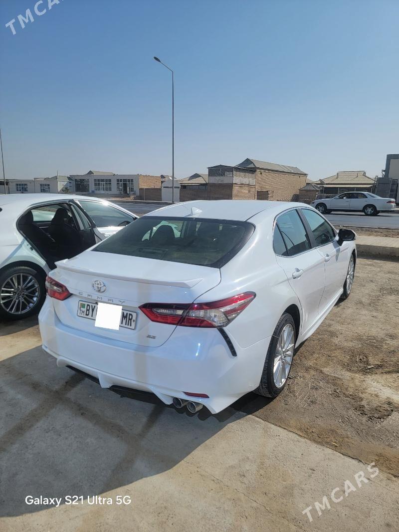 Toyota Camry 2021 - 300 000 TMT - Мары - img 4