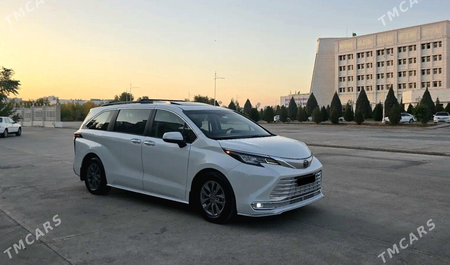 Toyota Sienna 2022 - 460 000 TMT - Daşoguz - img 1