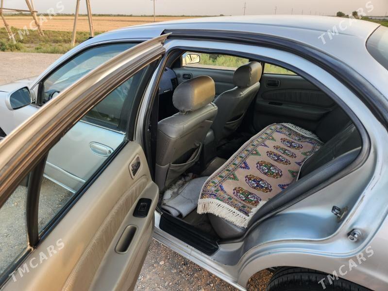 Nissan Maxima 1996 - 60 000 TMT - Babadaýhan - img 3