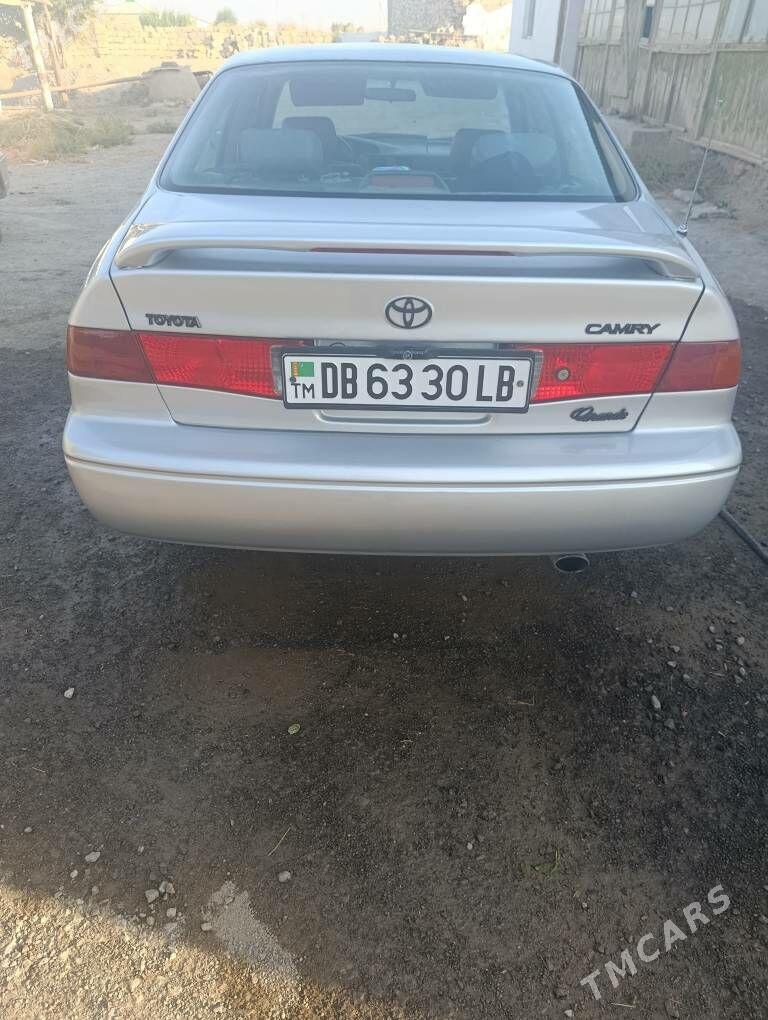 Toyota Camry 2000 - 155 000 TMT - Койтендаг - img 2