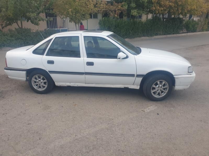 Opel Vectra 1994 - 35 000 TMT - Ýalkym - img 3