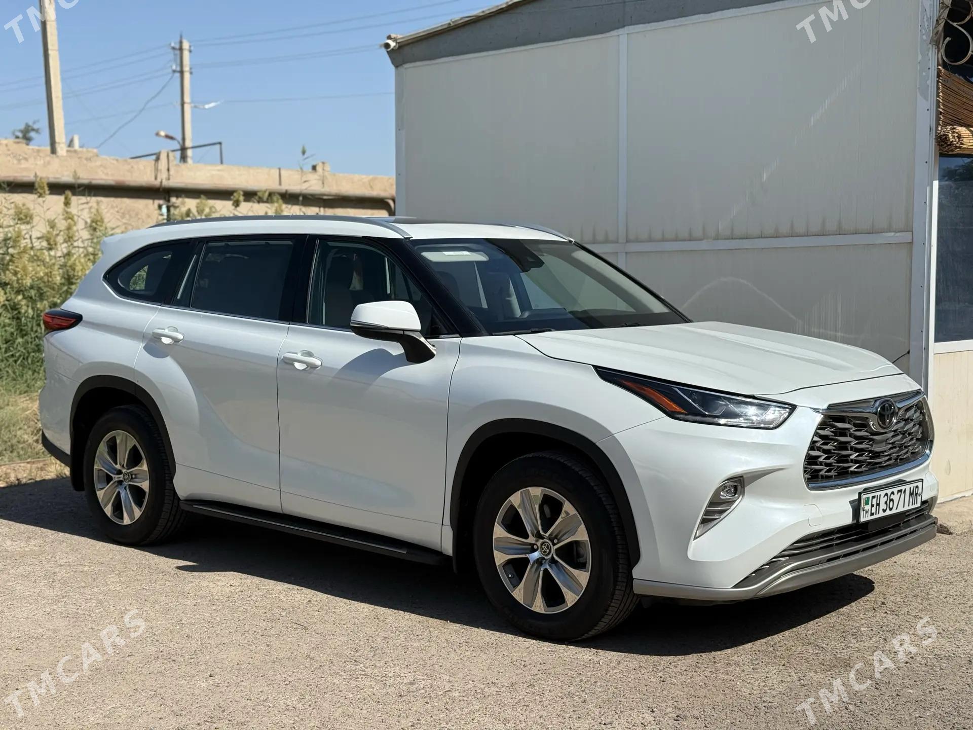 Toyota Highlander 2023 - 640 000 TMT - Мары - img 10