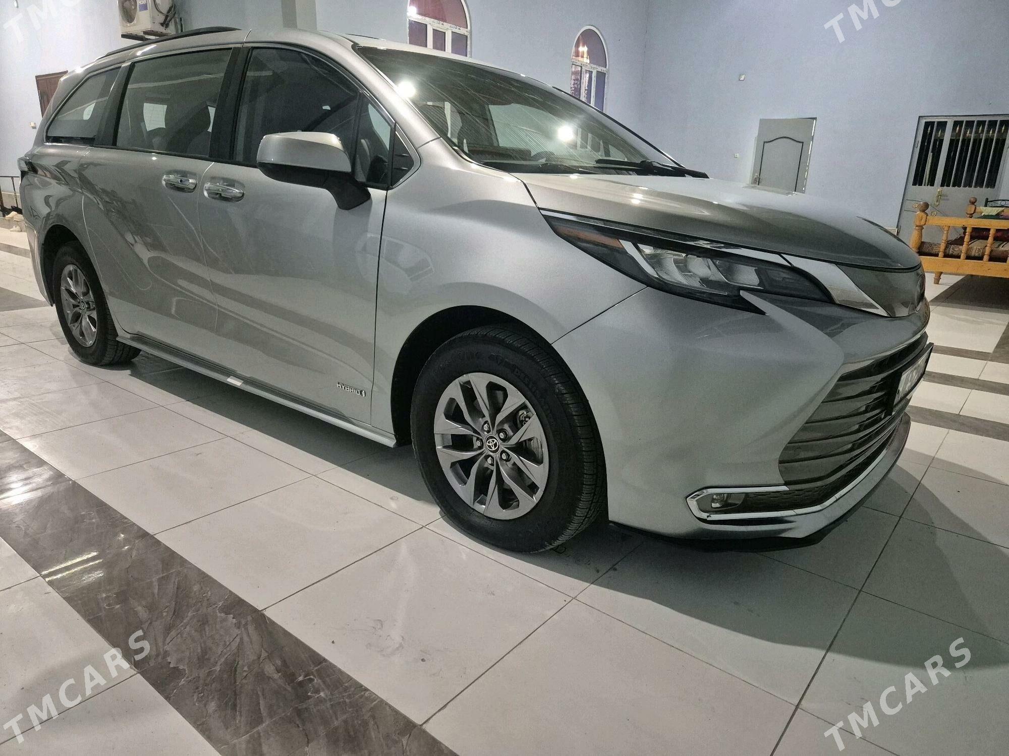 Toyota Sienna 2021 - 480 000 TMT - Дянев - img 9