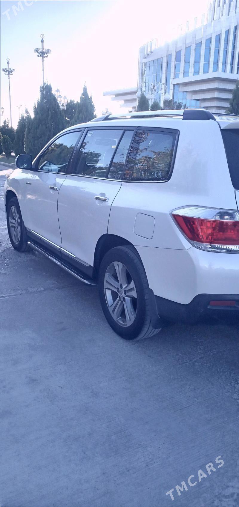 Toyota Highlander 2011 - 338 000 TMT - Дашогуз - img 2