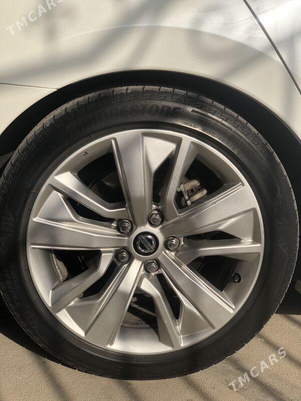 Nissan Maxima 2019 - 220 000 TMT - Мары - img 7