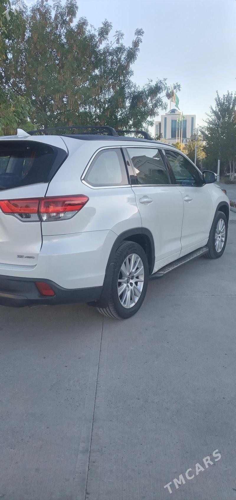 Toyota Highlander 2017 - 455 000 TMT - Daşoguz - img 4