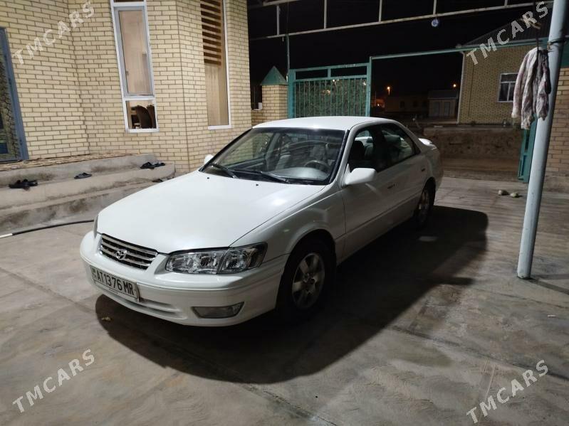 Toyota Camry 1999 - 110 000 TMT - Мары - img 3