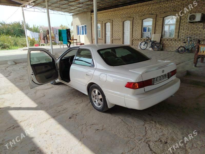 Toyota Camry 1999 - 110 000 TMT - Мары - img 8