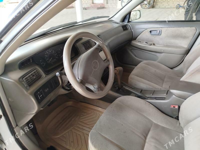 Toyota Camry 1999 - 110 000 TMT - Мары - img 4