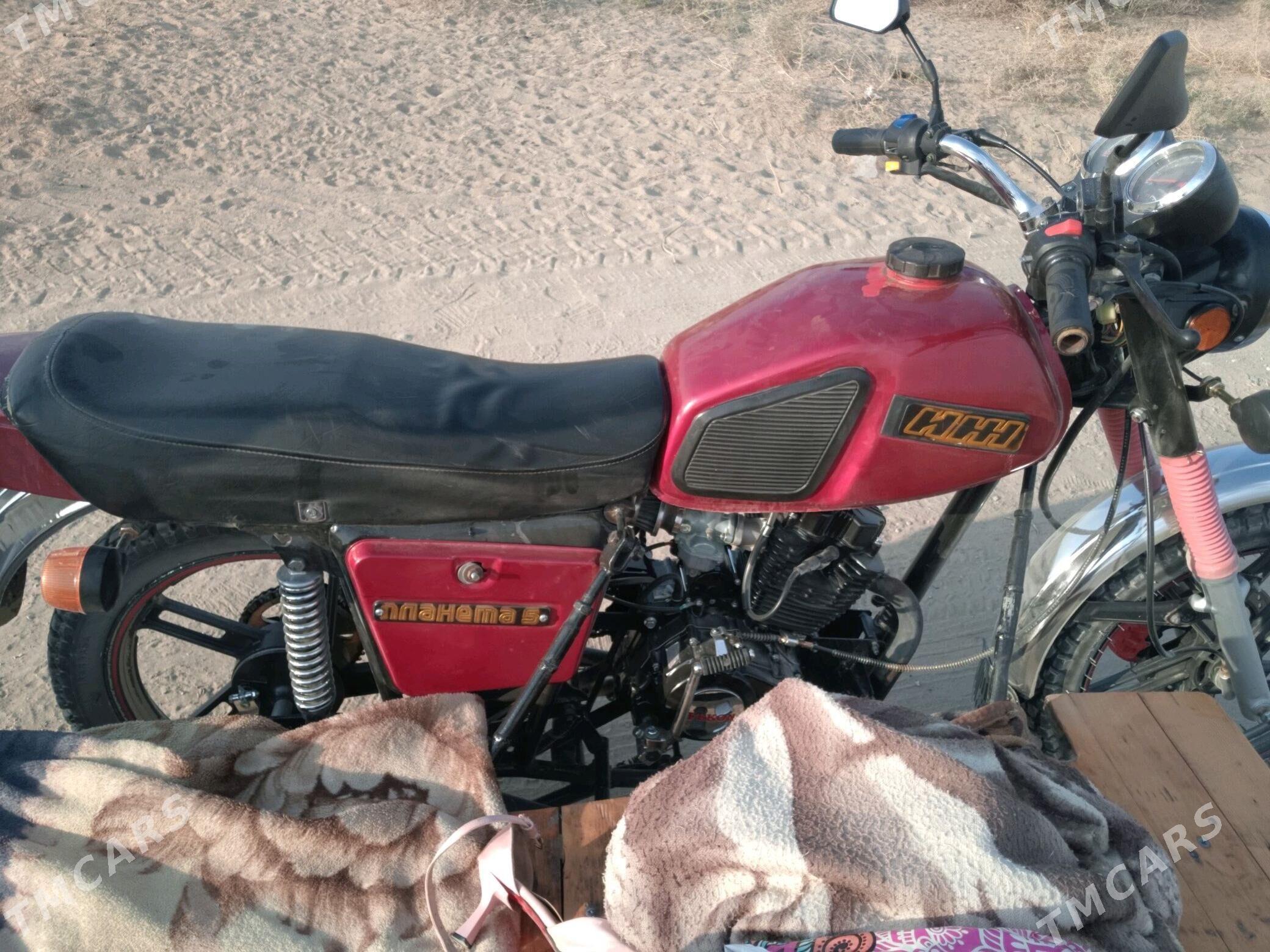 Iž Planeta 2025 - 13 000 TMT - Tejen - img 3