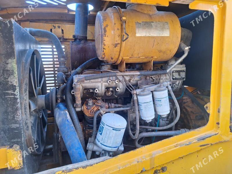 XCMG LW300F 2011 - 300 000 TMT - Гарабекевюл - img 4