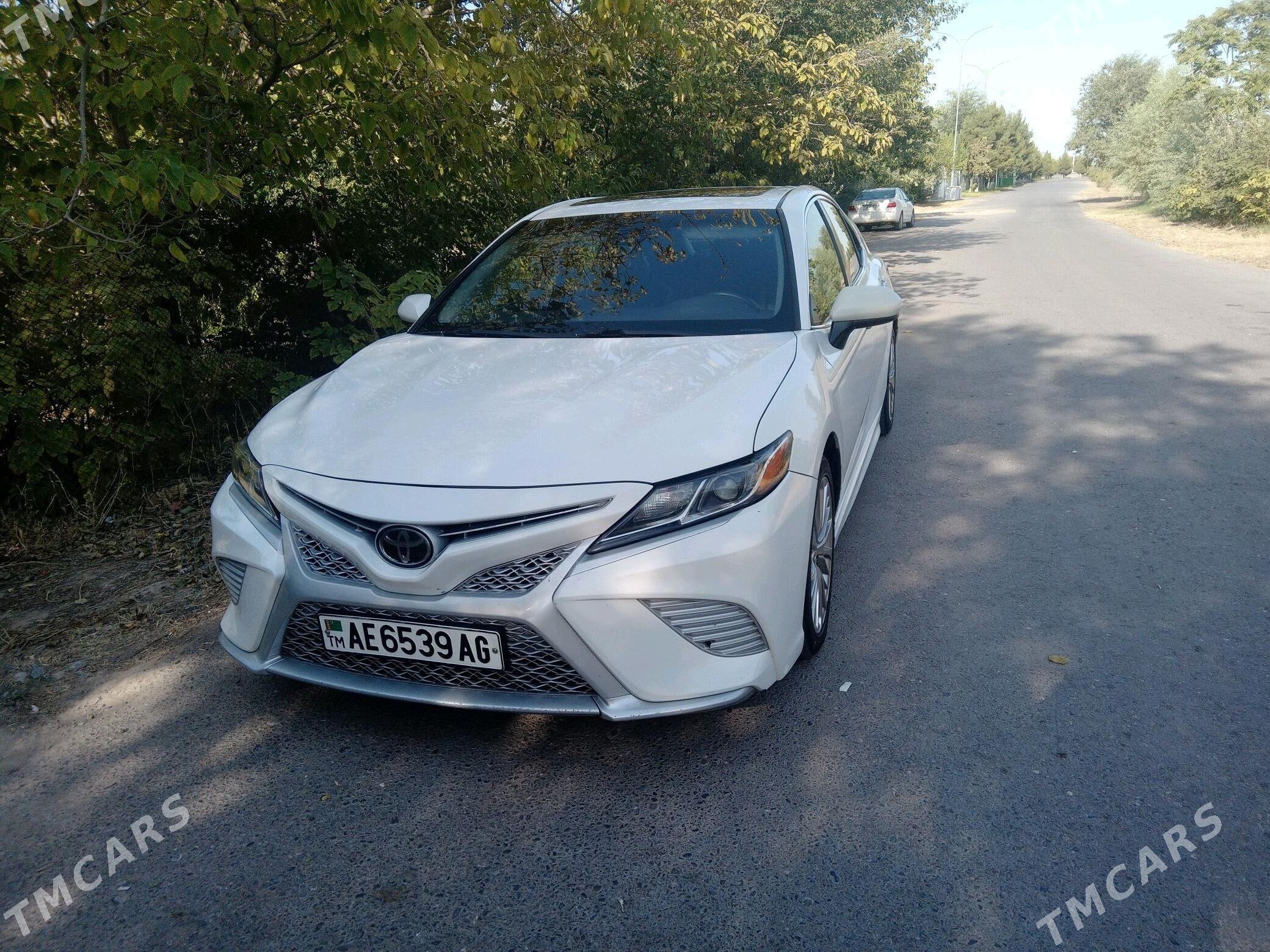 Toyota Camry 2018 - 290 000 TMT - Ашхабад - img 1