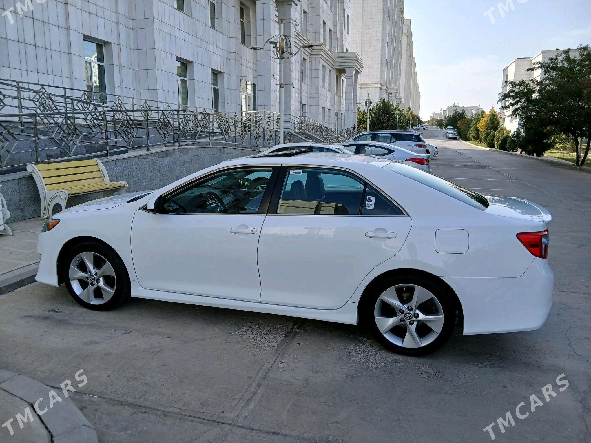 Toyota Camry 2013 - 254 000 TMT - Ашхабад - img 3