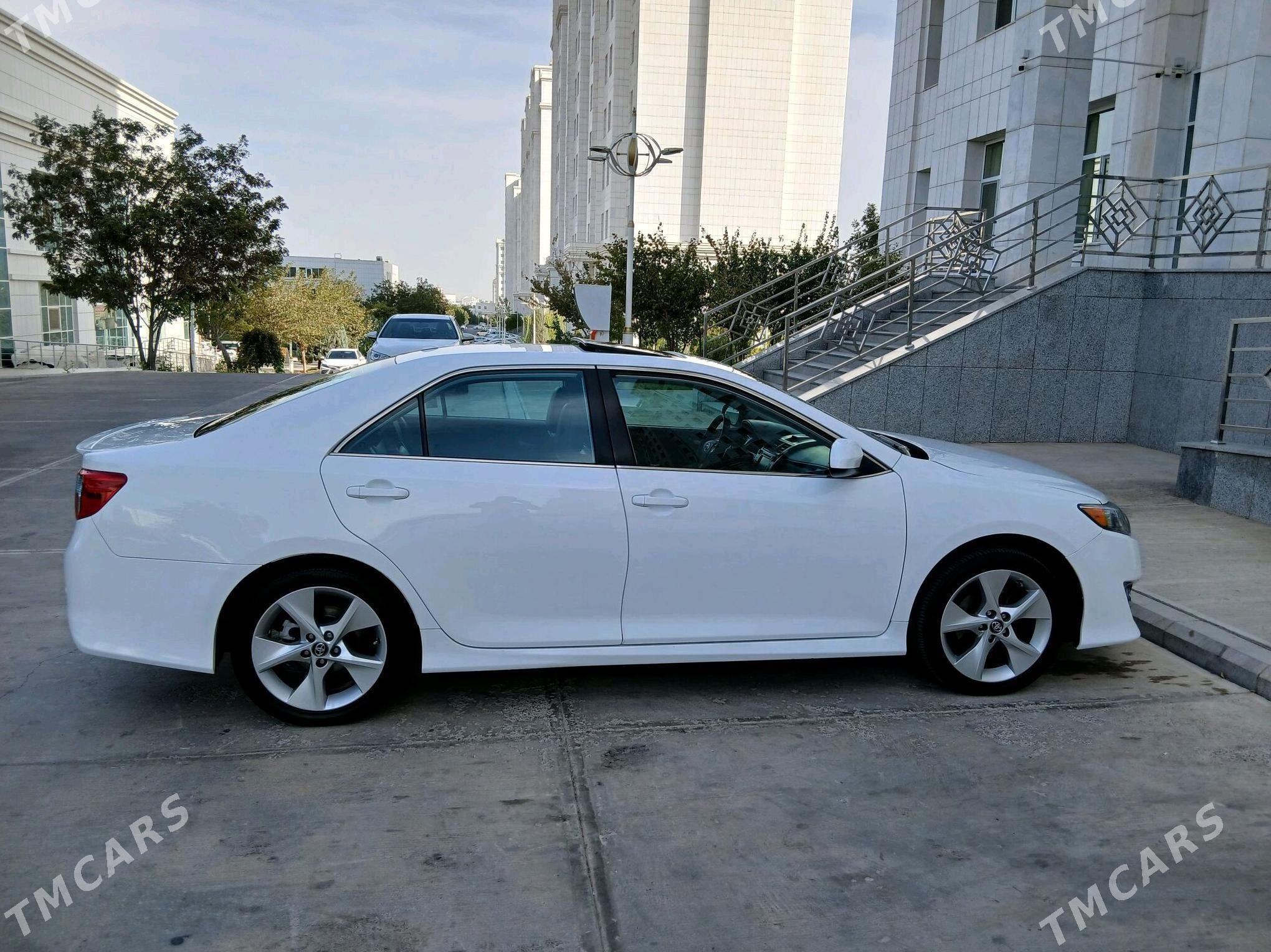 Toyota Camry 2013 - 254 000 TMT - Ашхабад - img 4