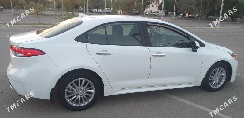 Toyota Corolla 2022 - 245 000 TMT - Aşgabat - img 3