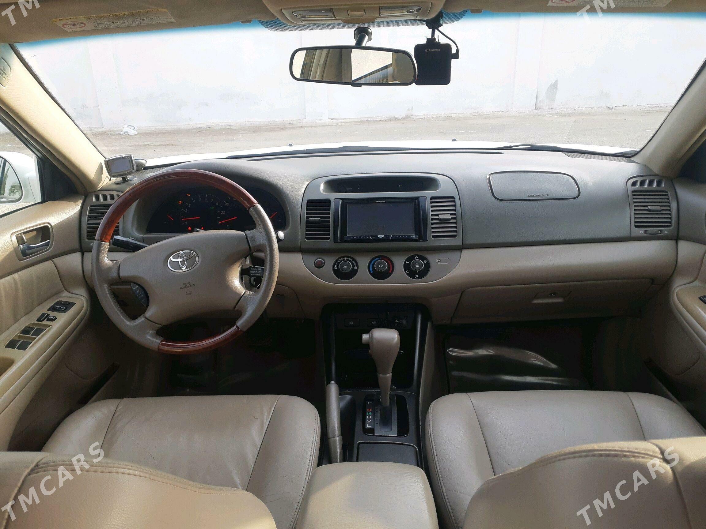 Toyota Camry 2003 - 250 000 TMT - Мары - img 2