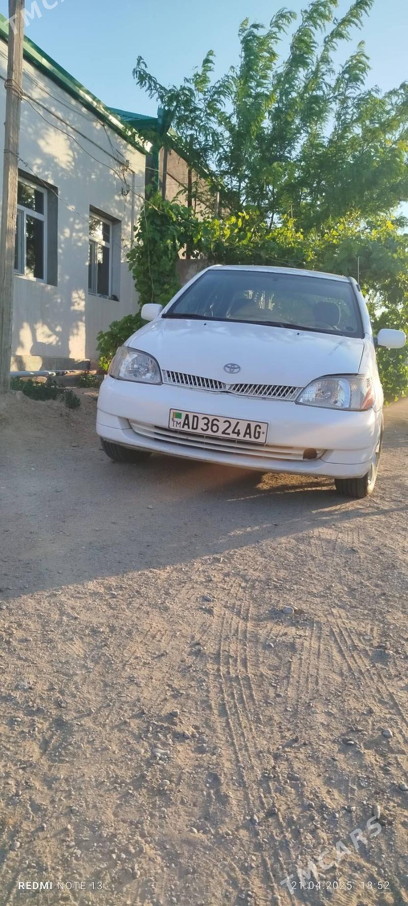 Toyota Echo 2000 - 60 000 TMT - Çoganly - img 1