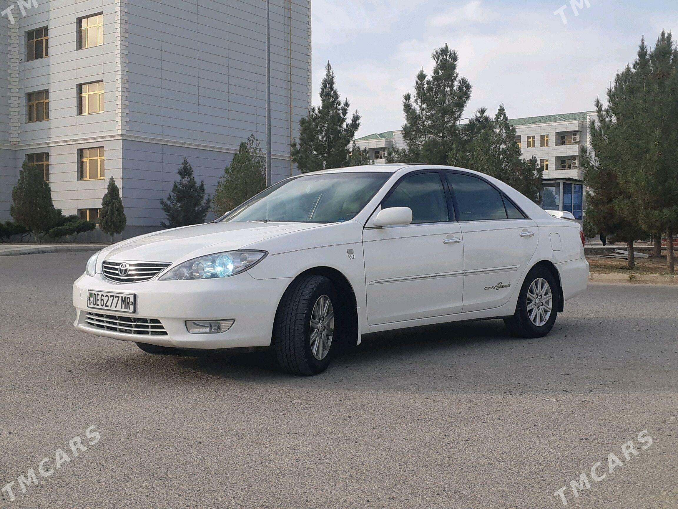 Toyota Camry 2003 - 250 000 TMT - Мары - img 7