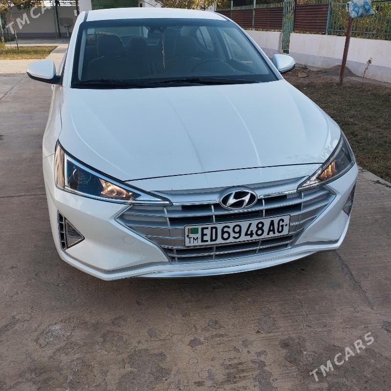 Hyundai Elantra 2020 - 205 000 TMT - Тязе заман - img 1